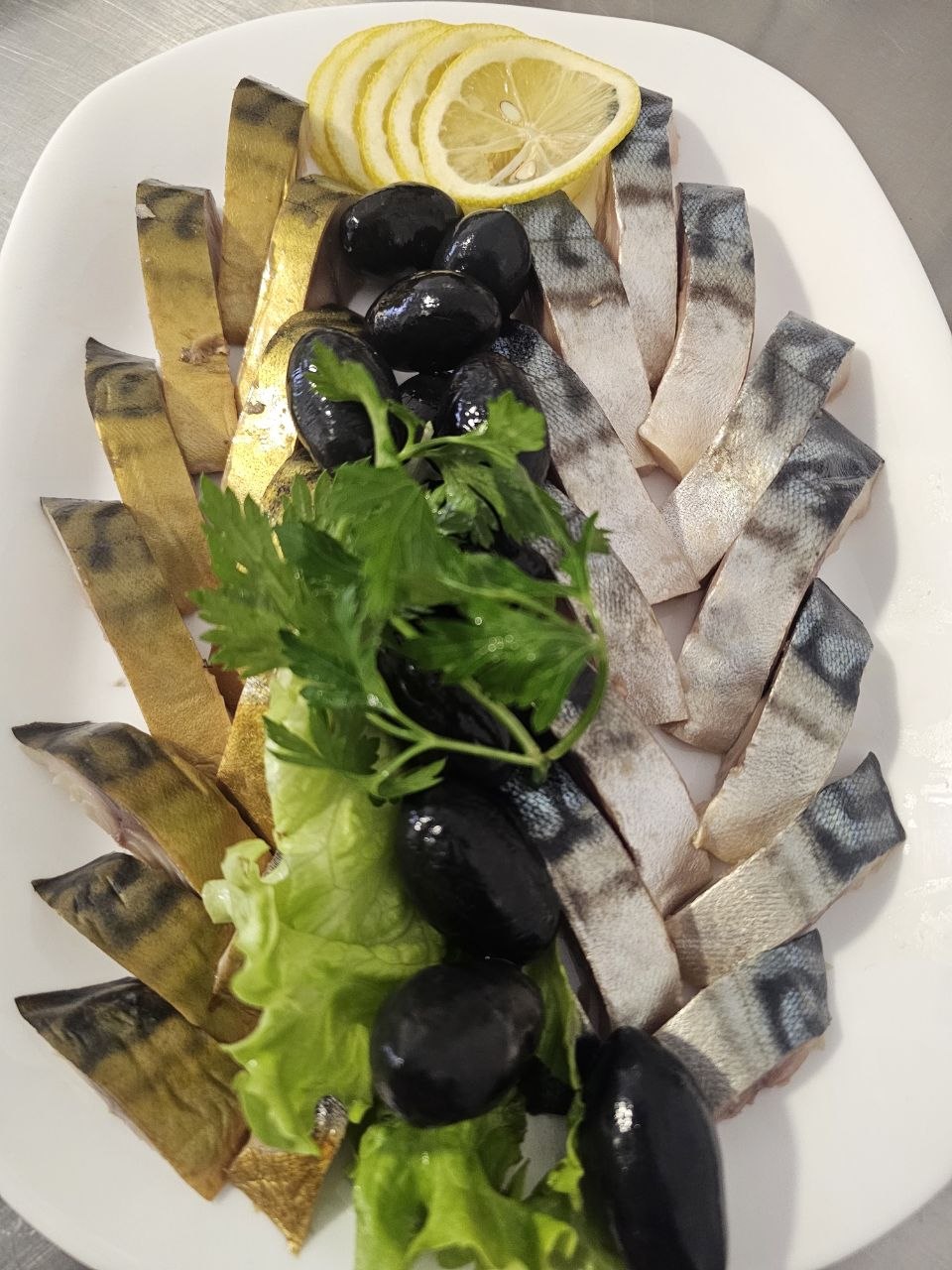 Platou pescăresc